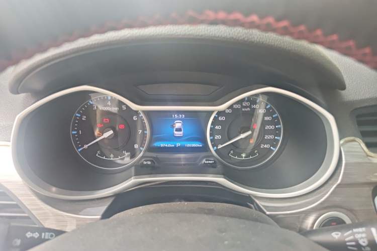 Used Geely Auto Emgrand 2017 Sedan Million Edition 1.5L CVT Luxury Model Instrument Cluster