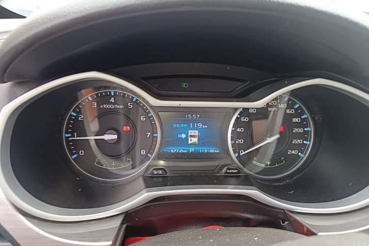 Used Geely Auto Emgrand 2017 Sedan Million Edition 1.5L CVT Luxury Model Instrument Cluster