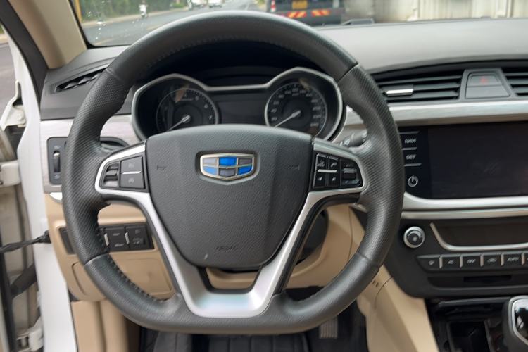 Used Geely Auto Emgrand 2017 Sedan Million Edition 1.5L CVT Luxury Model Interior 1