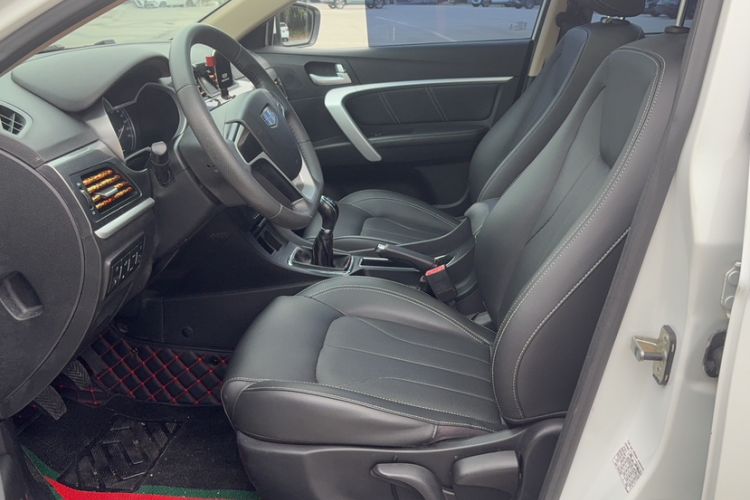 Used Geely Auto Emgrand 2017 Sedan Million Edition 1.5L Manual - Upward Version Interior 2