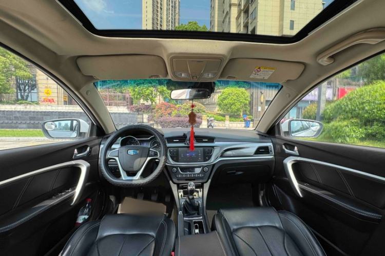 Used Geely Auto Emgrand 2017 Sedan Million Edition 1.5L Manual - Upward Version Interior 2