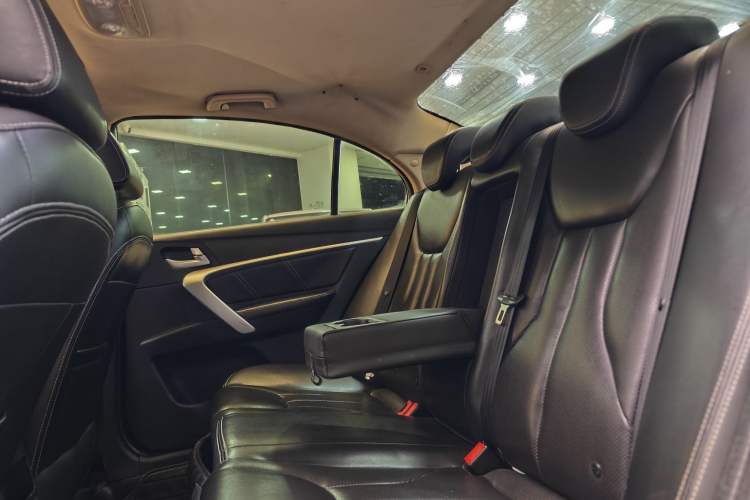 Used Geely Auto Emgrand 2017 Sedan Million Edition 1.5L CVT Upward Version Interior 3