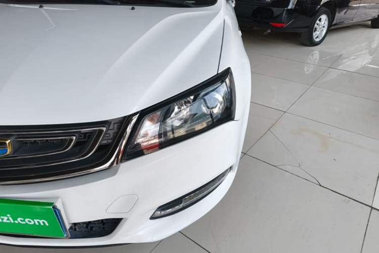 Used Geely Auto Emgrand 2017 Sedan Million Edition 1.5L Manual - Upward Version Left Front Headlight
