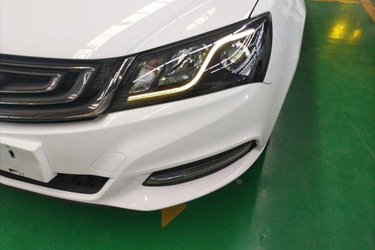 Used Geely Auto Emgrand 2017 Sedan Million Edition 1.5L CVT Luxury Model Left Front Headlight