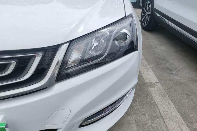 Used Geely Auto Emgrand 2017 Sedan Million Edition 1.5L Manual - Upward Version Left Front Headlight