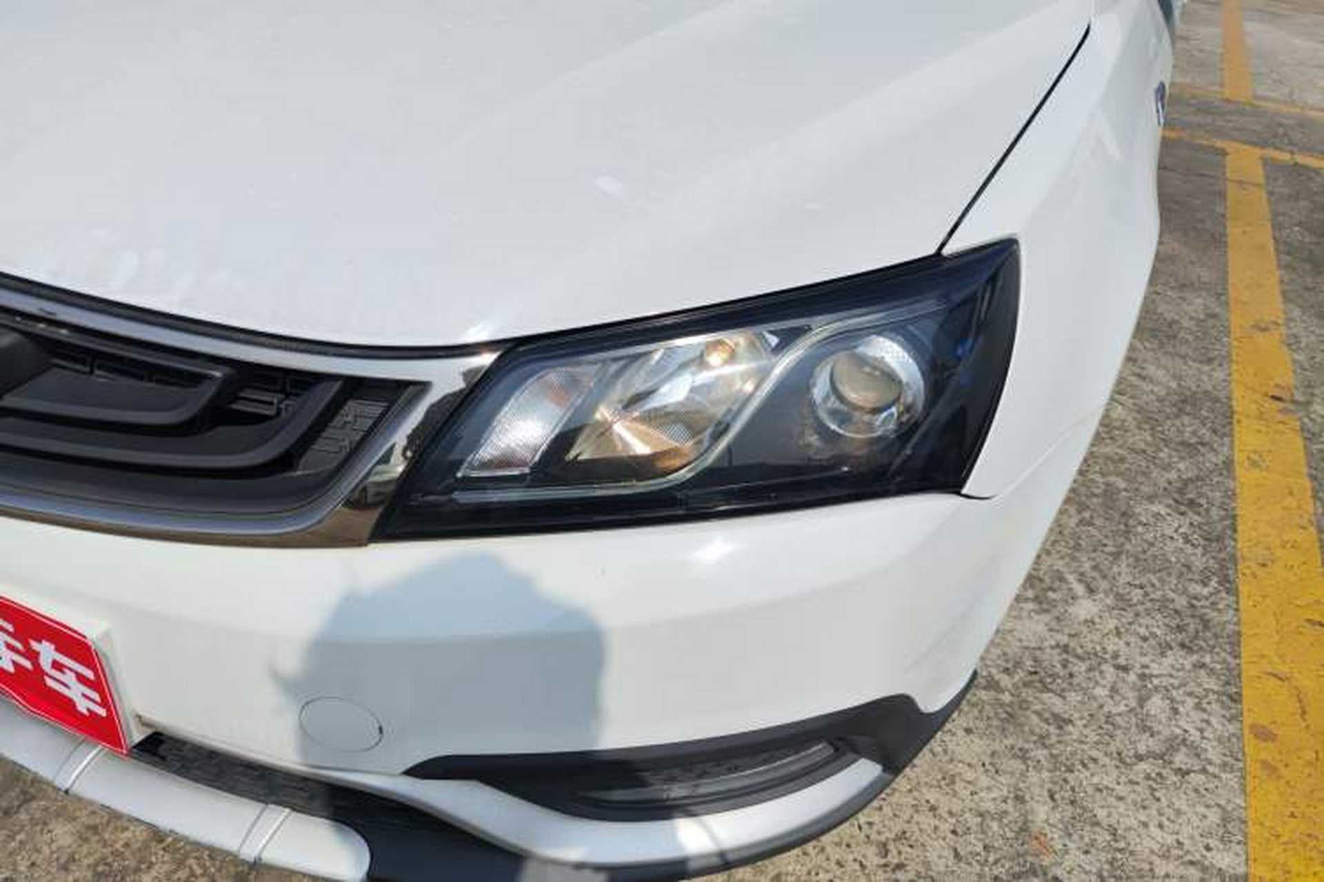 Used Geely Auto Emgrand 2017 Hatchback RS Million Edition 1.5L CVT Upward Version Left Front Headlight