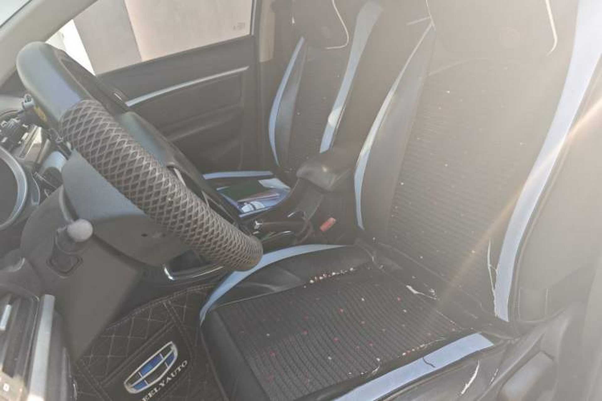 Used Geely Auto Emgrand 2017 Sedan Million Edition 1.3T Manual Top-Grade Version Left Front Seat