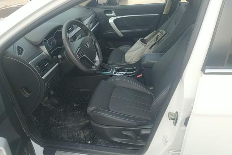 Used Geely Auto Emgrand 2017 Sedan Million Edition 1.5L CVT Upward Connectivity Version Left Front Seat