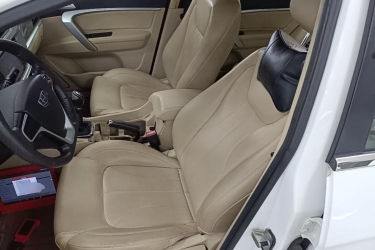 Used Geely Auto Emgrand 2017 Sedan Million Edition 1.5L Manual Luxury Model Left Front Seat