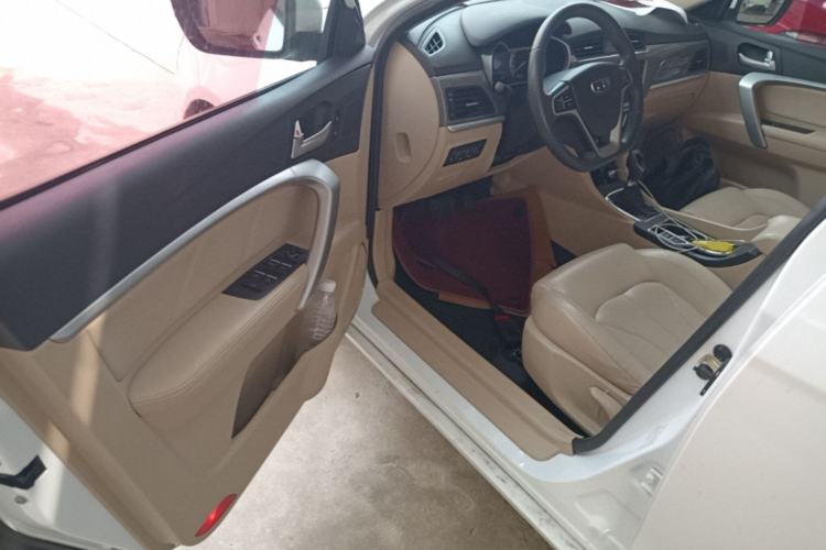 Used Geely Auto Emgrand 2017 Sedan Million Edition 1.5L CVT Luxury Model Left Front Seat