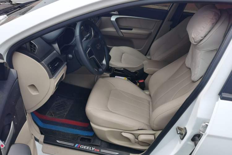 Used Geely Auto Emgrand 2017 Sedan Million Edition 1.5L Manual Luxury Model Left Front Seat