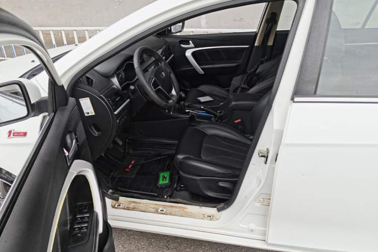 Used Geely Auto Emgrand 2017 Sedan Million Edition 1.5L Manual - Upward Version Left Front Seat