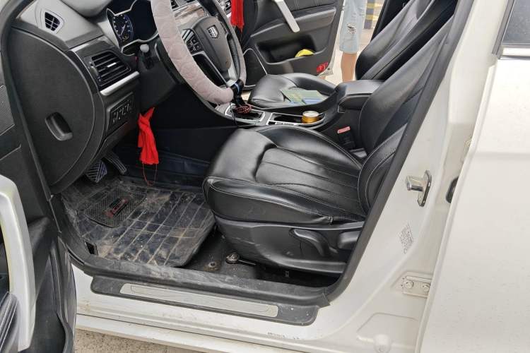 Used Geely Auto Emgrand 2017 Sedan Million Edition 1.5L CVT Upward Version Left Front Seat