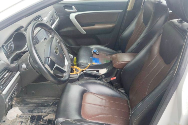 Used Geely Auto Emgrand 2017 Hatchback RS Million Edition 1.5L Manual Upward Version Left Front Seat