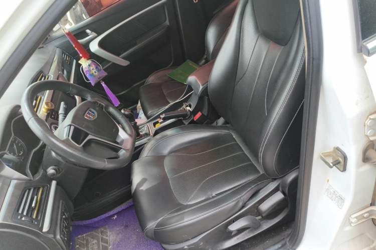 Used Geely Auto Emgrand 2017 Sedan Million Edition 1.5L Manual Upward Connect Version Left Front Seat
