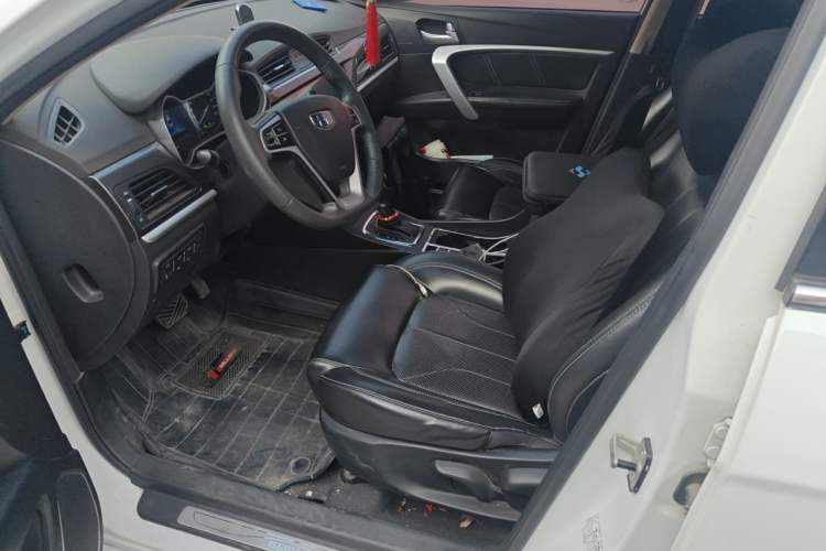 Used Geely Auto Emgrand 2017 Sedan Million Edition 1.5L CVT Upward Version Left Front Seat