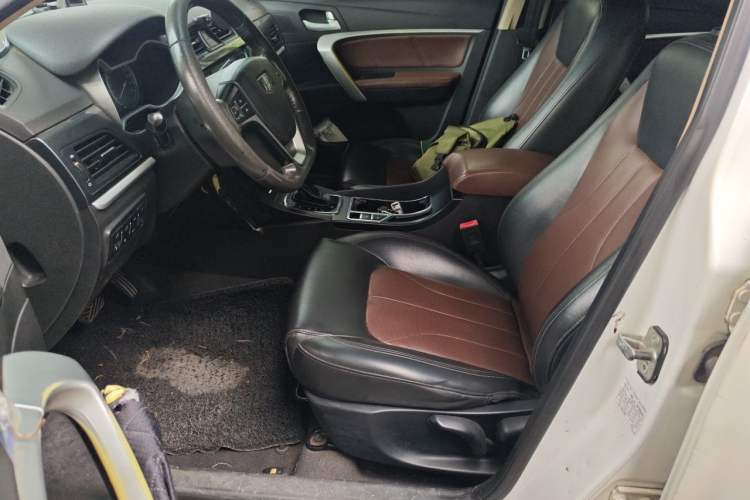 Used Geely Auto Emgrand 2017 Hatchback RS Million Edition 1.5L CVT Upward Version Left Front Seat