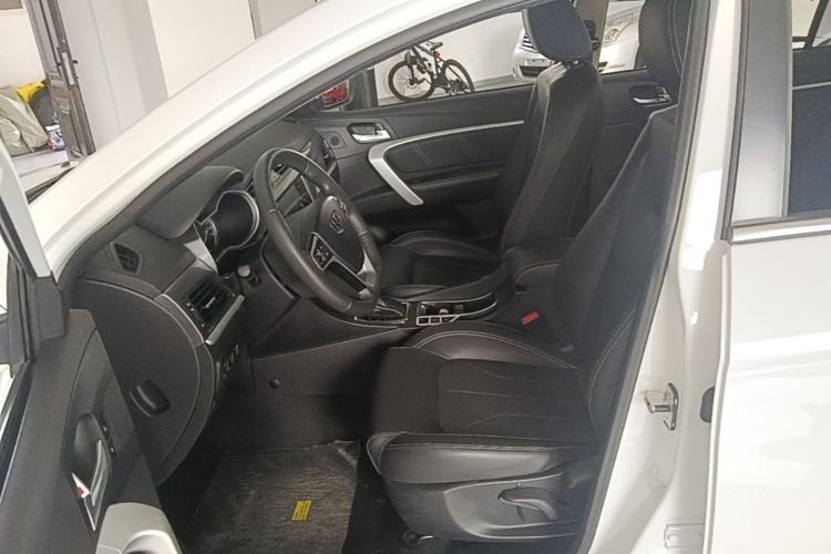 Used Geely Auto Emgrand 2017 Sedan Million Edition 1.5L CVT Upward Connectivity Version Left Front Seat