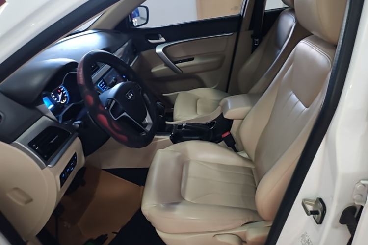 Used Geely Auto Emgrand 2017 Sedan Million Edition 1.5L Manual Luxury Model Left Front Seat