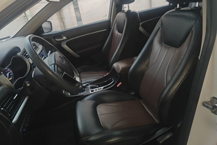 Used Geely Auto Emgrand 2017 Hatchback RS Million Edition 1.5L CVT Upward Version Left Front Seat