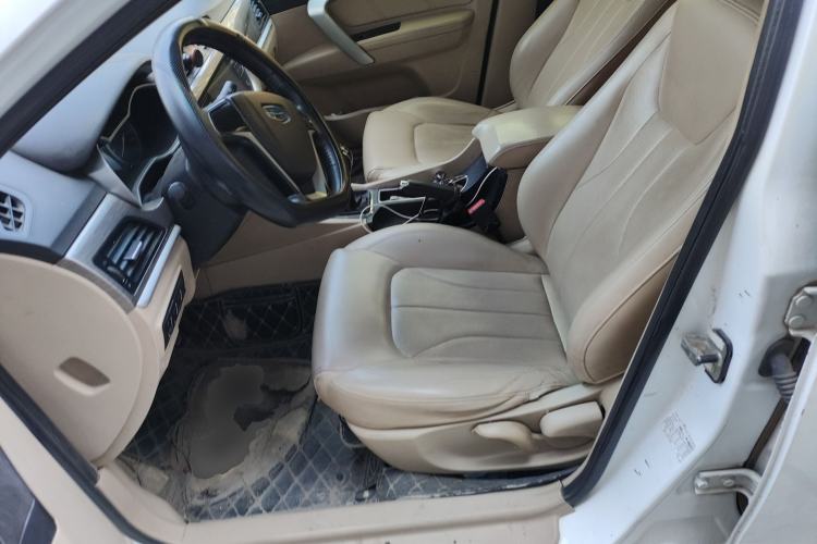 Used Geely Auto Emgrand 2017 Sedan Million Edition 1.5L Manual Luxury Model Left Front Seat