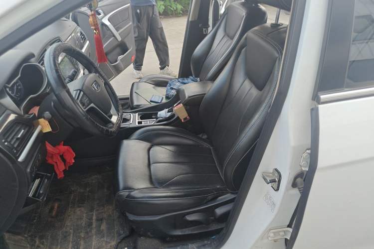 Used Geely Auto Emgrand 2017 Sedan Million Edition 1.5L CVT Upward Version Left Front Seat
