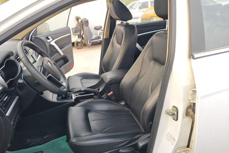 Used Geely Auto Emgrand 2017 Sedan Million Edition 1.5L Manual - Upward Version Left Front Seat