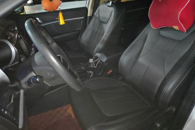 Used Geely Auto Emgrand 2017 Sedan Million Edition 1.5L Manual Upward Connect Version Left Front Seat