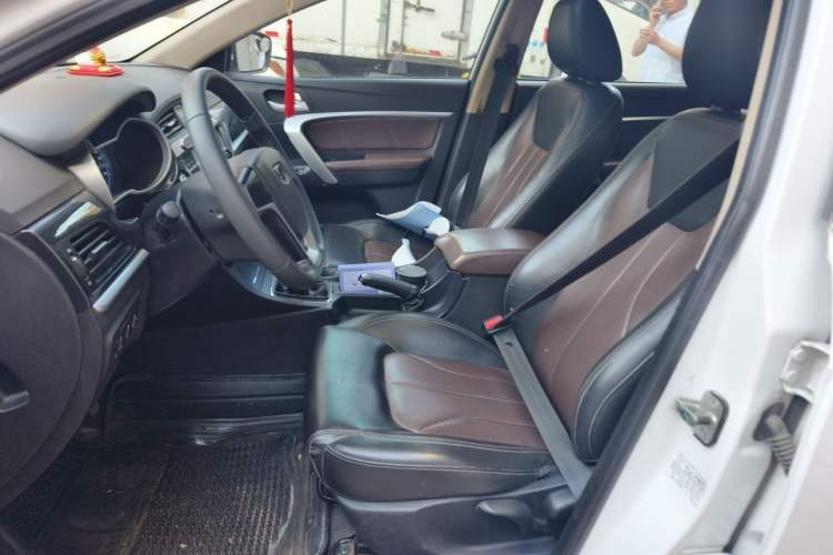 Used Geely Auto Emgrand 2017 Hatchback RS Million Edition 1.5L Manual Upward Version Left Front Seat