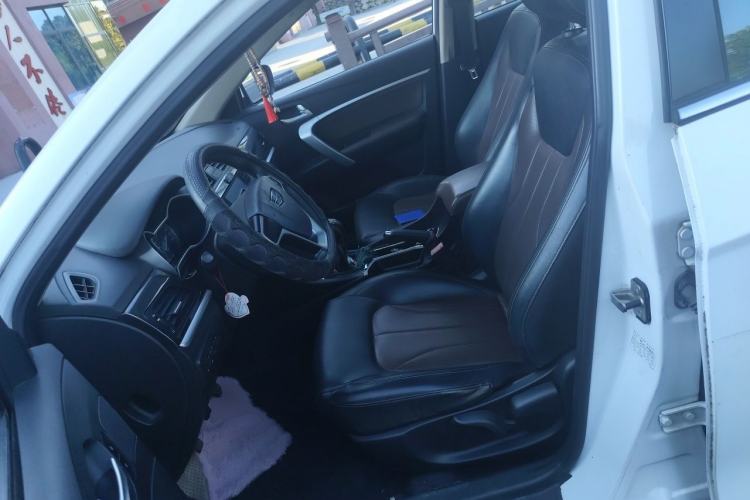 Used Geely Auto Emgrand 2017 Hatchback RS Million Edition 1.5L Manual Upward Version Left Front Seat
