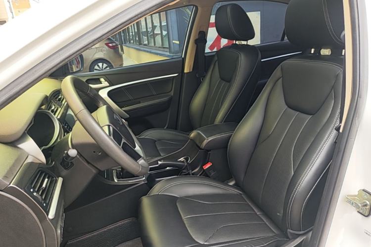 Used Geely Auto Emgrand 2017 Sedan Million Edition 1.5L Manual - Upward Version Left Front Seat