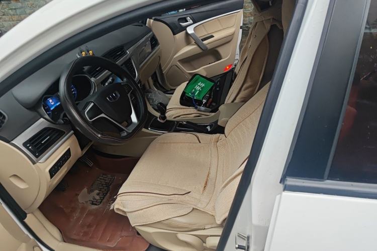 Used Geely Auto Emgrand 2017 Sedan Million Edition 1.5L Manual Luxury Model Left Front Seat