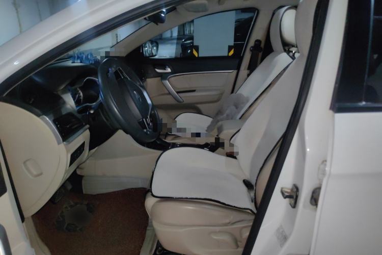 Used Geely Auto Emgrand 2017 Sedan Million Edition 1.5L CVT Luxury Model Left Front Seat