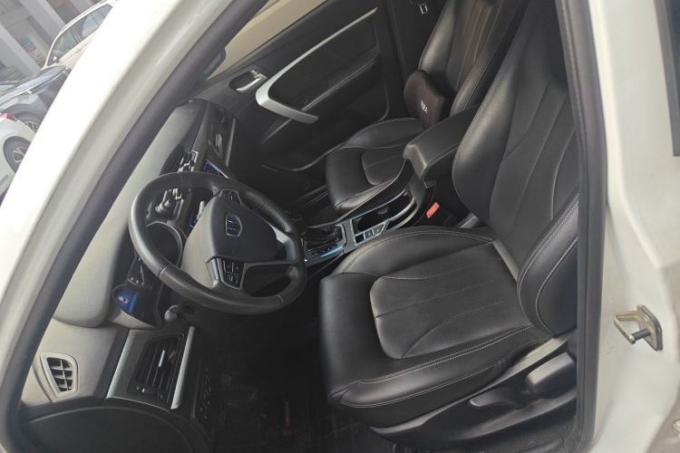 Used Geely Auto Emgrand 2017 Sedan Million Edition 1.5L CVT Upward Connectivity Version Left Front Seat