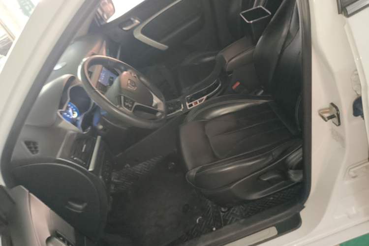 Used Geely Auto Emgrand 2017 Sedan Million Edition 1.5L CVT Upward Connectivity Version Left Front Seat