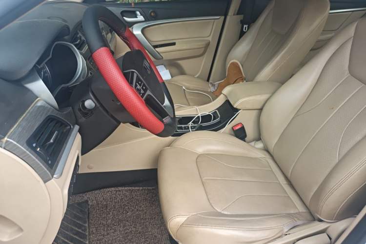 Used Geely Auto Emgrand 2017 Sedan Million Edition 1.5L CVT Luxury Model Left Front Seat