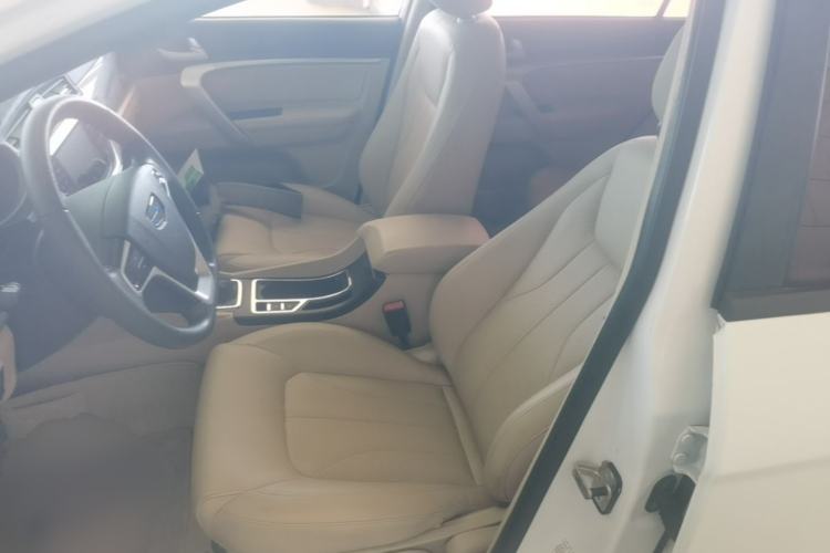 Used Geely Auto Emgrand 2017 Sedan Million Edition 1.5L CVT Luxury Model Left Front Seat