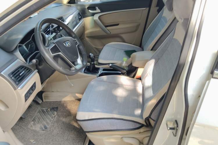 Used Geely Auto Emgrand 2017 Sedan Million Edition 1.5L Manual Luxury Model Left Front Seat