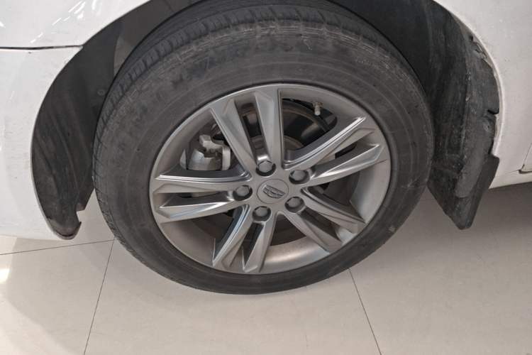 Used Geely Auto Emgrand 2017 Sedan Million Edition 1.5L Manual - Upward Version Left Front Wheel Hub