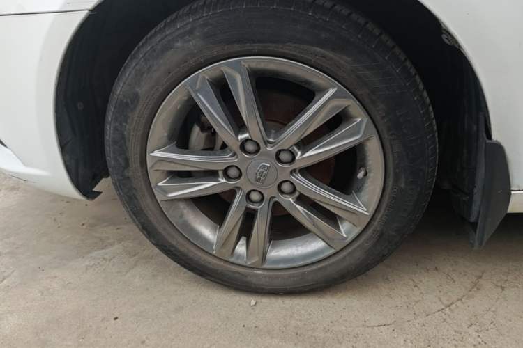 Used Geely Auto Emgrand 2017 Sedan Million Edition 1.5L CVT Upward Version Left Front Wheel Hub