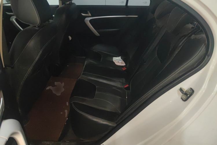 Used Geely Auto Emgrand 2017 Sedan Million Edition 1.5L Manual - Upward Version Left Rear Seat