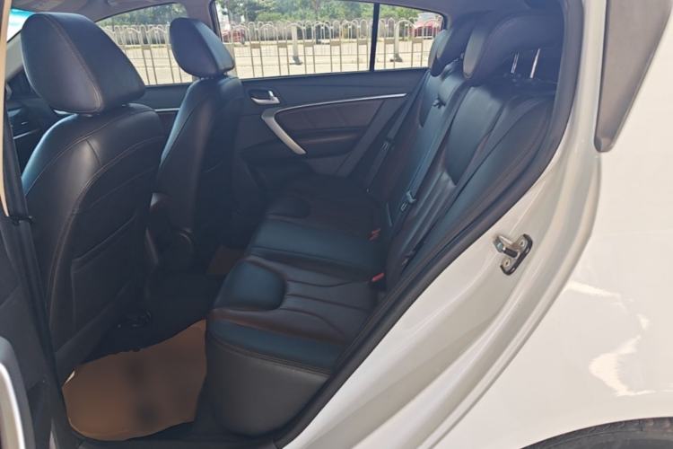 Used Geely Auto Emgrand 2017 Hatchback RS Million Edition 1.5L CVT Upward Version Left Rear Seat