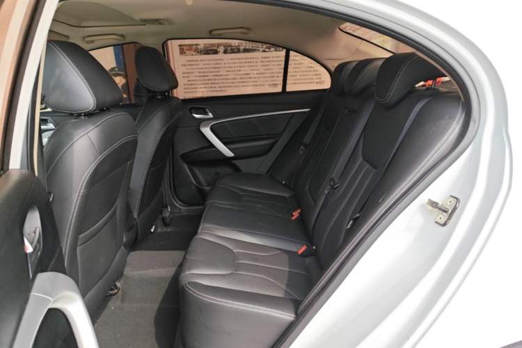 Used Geely Auto Emgrand 2017 Sedan Million Edition 1.5L CVT Upward Version Left Rear Seat