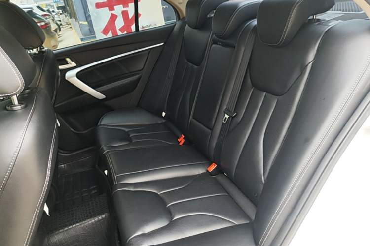 Used Geely Auto Emgrand 2017 Sedan Million Edition 1.5L Manual - Upward Version Left Rear Seat