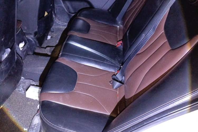 Used Geely Auto Emgrand 2017 Hatchback RS Million Edition 1.5L Manual Upward Version Left Rear Seat