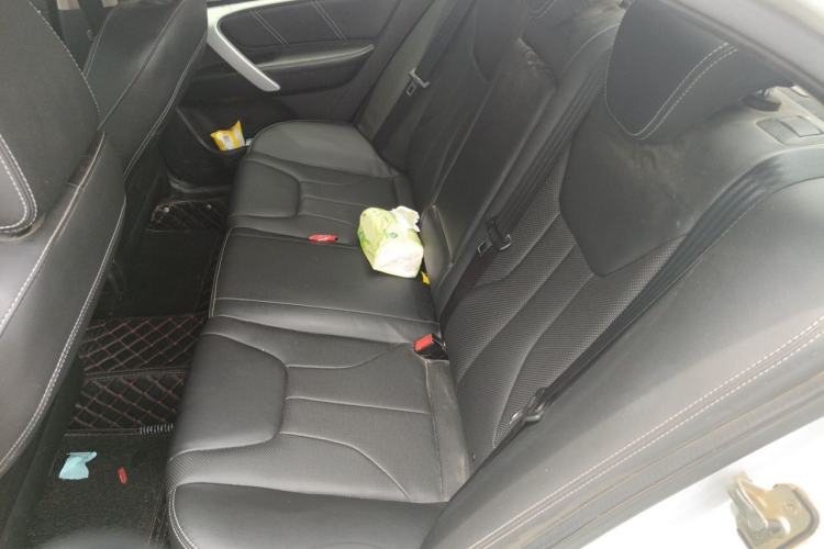 Used Geely Auto Emgrand 2017 Sedan Million Edition 1.5L Manual - Upward Version Left Rear Seat