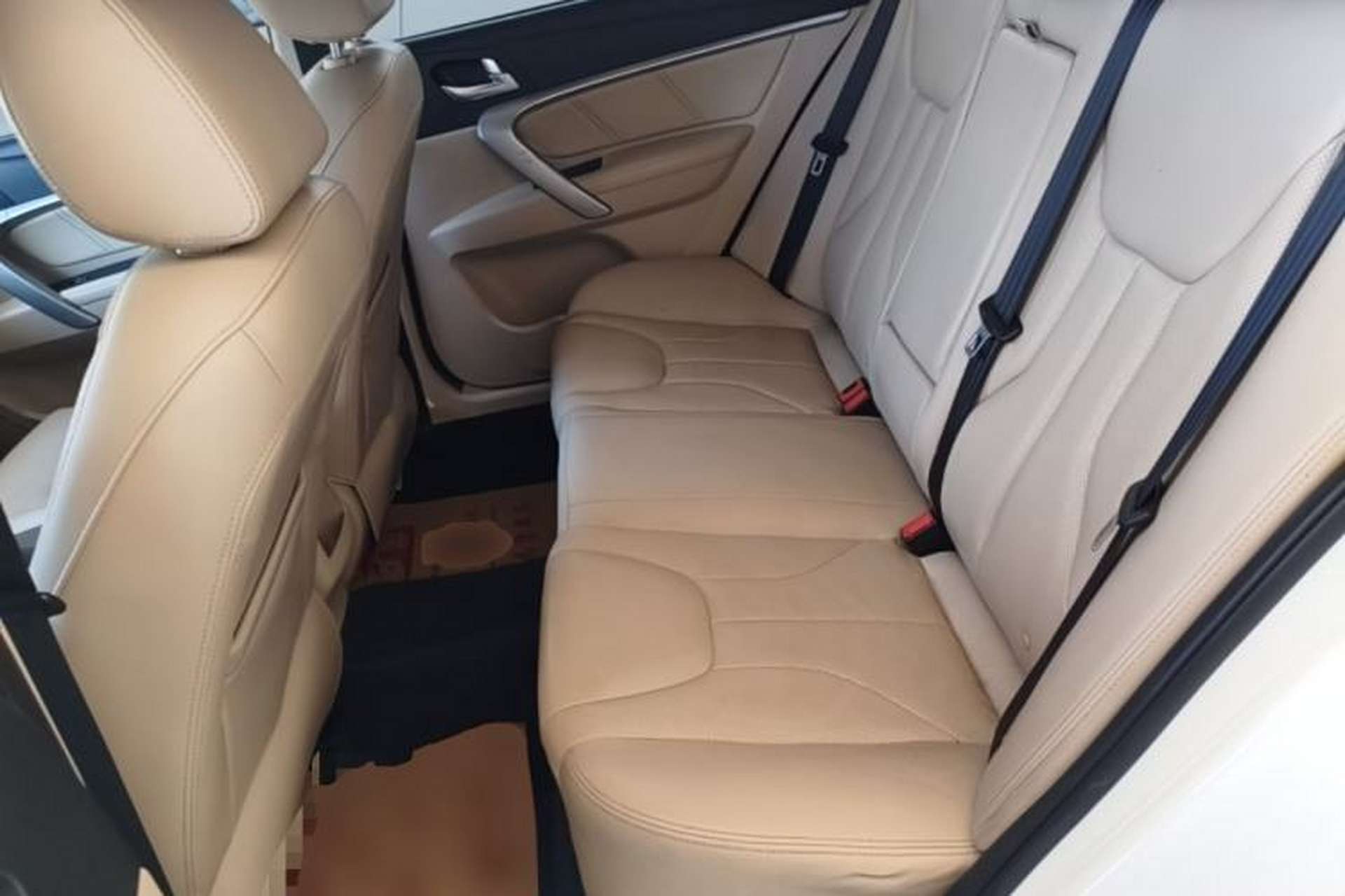 Used Geely Auto Emgrand 2017 Sedan Million Edition 1.5L Manual Luxury Model Left Rear Seat
