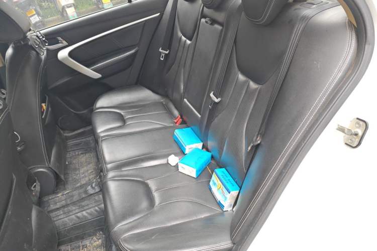Used Geely Auto Emgrand 2017 Sedan Million Edition 1.5L Manual - Upward Version Left Rear Seat
