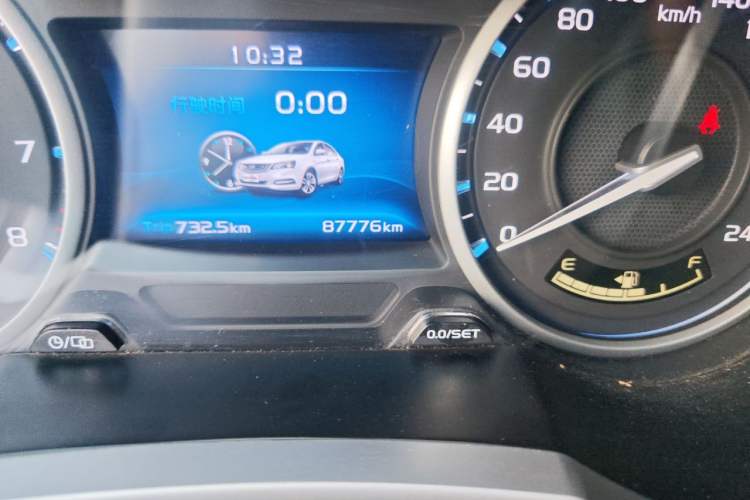 Used Geely Auto Emgrand 2017 Sedan Million Edition 1.5L Manual - Upward Version Odometer Close Up