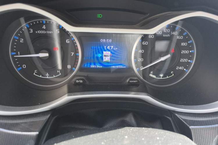 Used Geely Auto Emgrand 2017 Sedan Million Edition 1.5L Manual Upward Connect Version Odometer Close Up